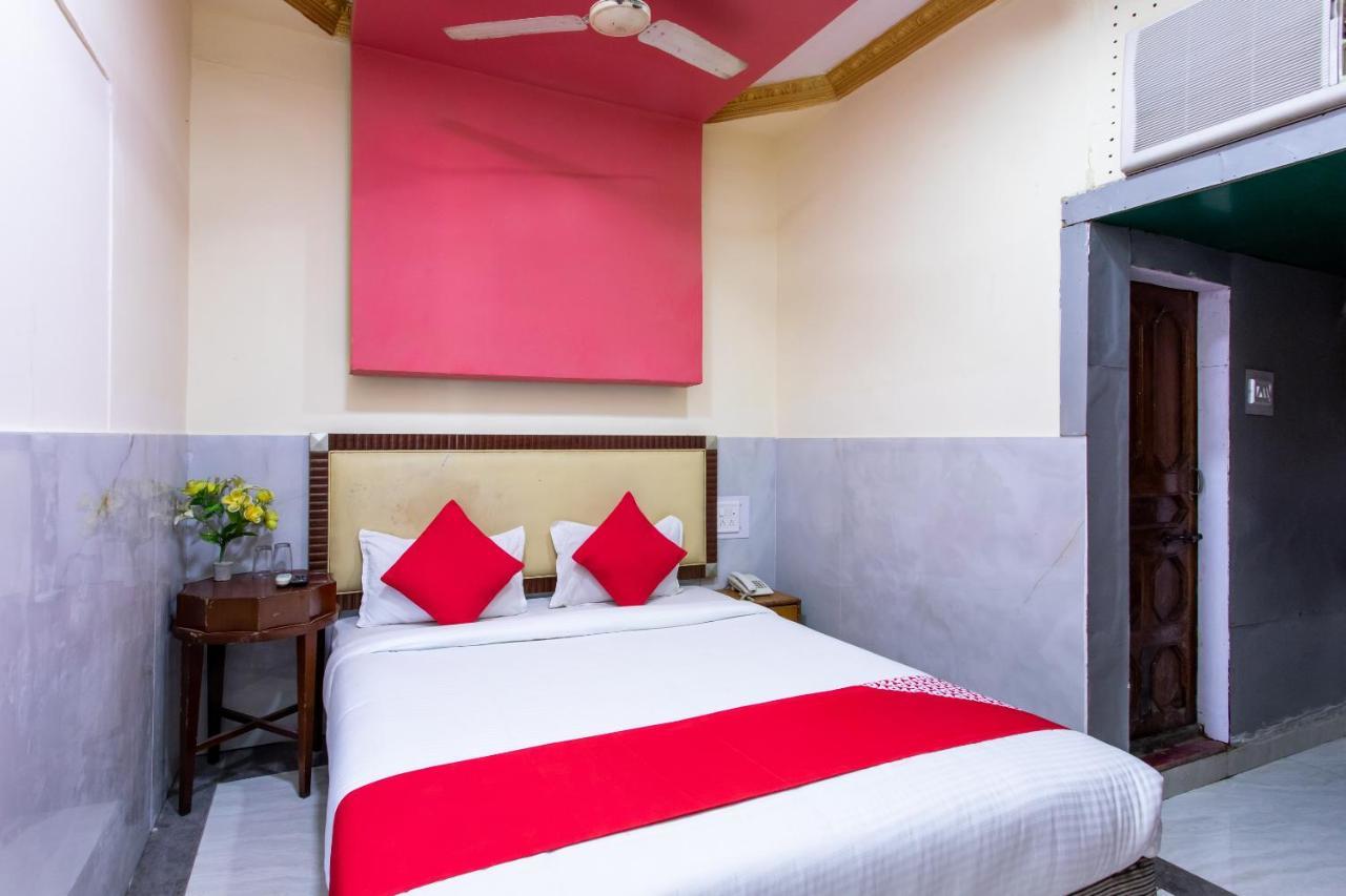 Oyo 24196 Hotel Shreenath Palace Ujjain Extérieur photo
